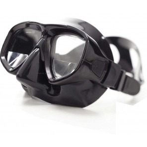 Flexible optical lens for diving mask
